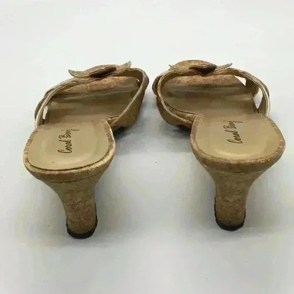 CORAL Bay Gold/Cork Slides w/3” Heel Size … - Picture 4 of 5